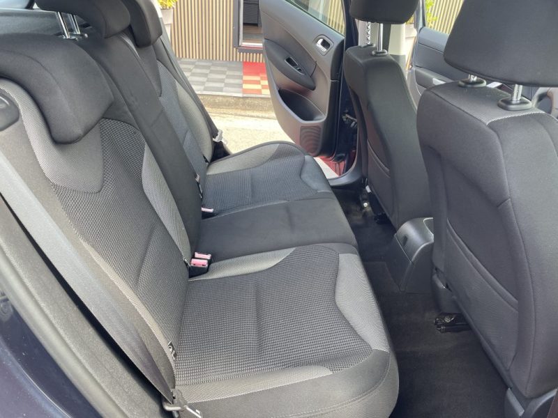 PEUGEOT 308 1.6 HDI 92 PREMIUM PACK 2012