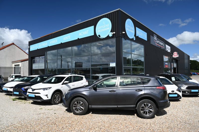TOYOTA RAV4 2.5 HSD 197CV 2WD DYNAMIC BUSINESS 03/2017