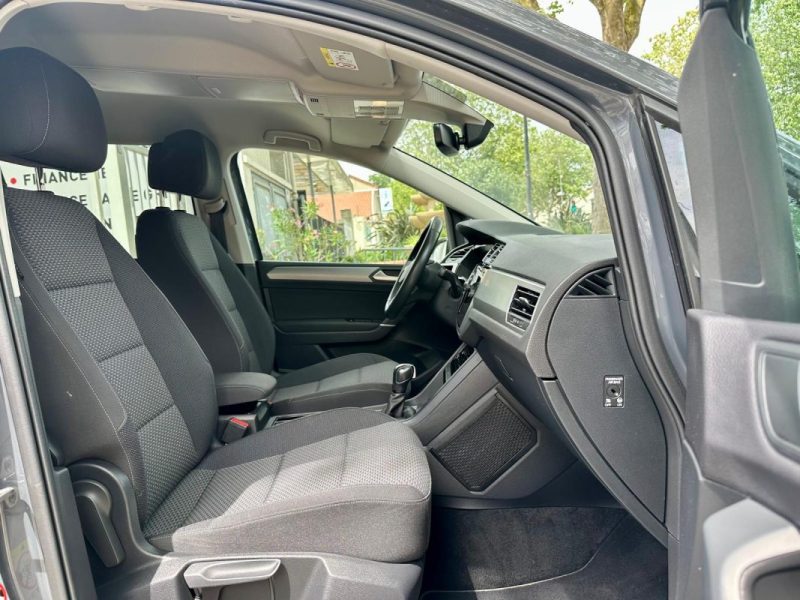 VOLKSWAGEN TOURAN 2.0 TDI 150 LIFE DSG 7 Places