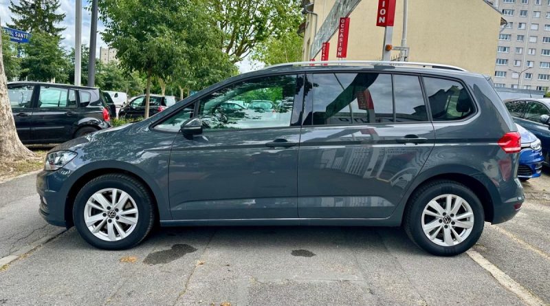 VOLKSWAGEN TOURAN 2.0 TDI 150 LIFE DSG 7 Places
