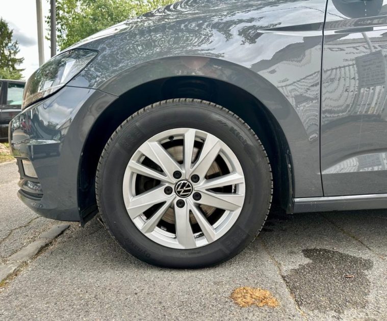 VOLKSWAGEN TOURAN 2.0 TDI 150 LIFE DSG 7 Places