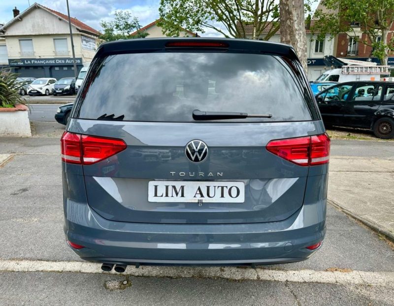 VOLKSWAGEN TOURAN 2.0 TDI 150 LIFE DSG 7 Places