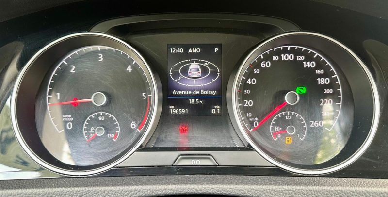 VOLKSWAGEN GOLF VII 2.0 TDI 150 R-LINE DSG 