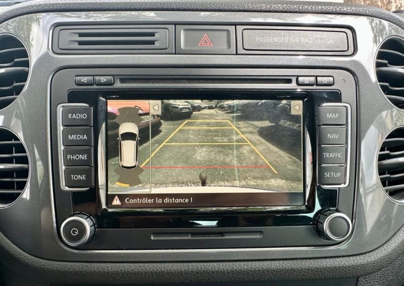 VOLKSWAGEN TIGUAN 2.0 TDI 140 R-LINE 4Motion