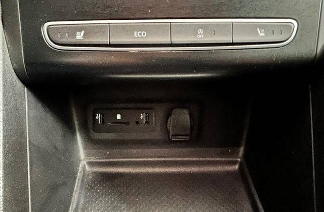 RENAULT MEGANE IV ESTATE TCE 130 ENERGY INTENS 2017