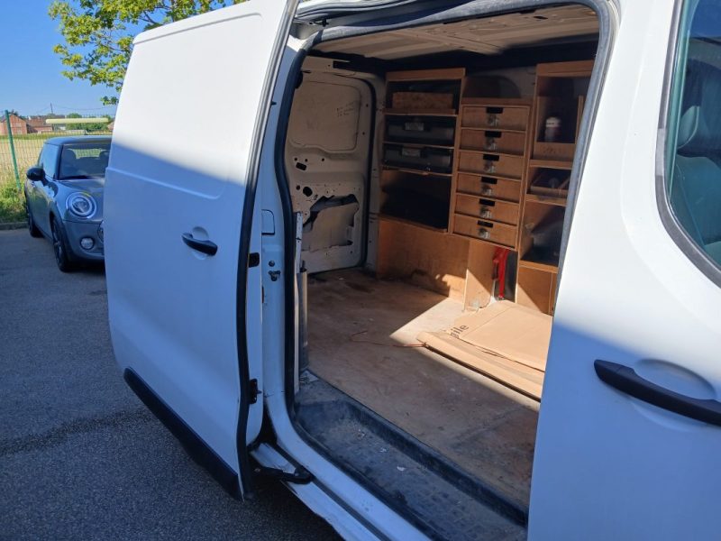 CITROEN JUMPY M 2.0 BLUE HDI 122  CV  BUSINESS 2017 Vendu dans  L' état à pro ou export  