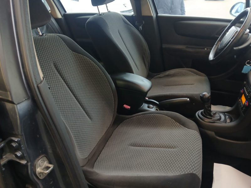 CITROEN C4 1.6 HDi  110 cv  EXCLUSIVE 2005