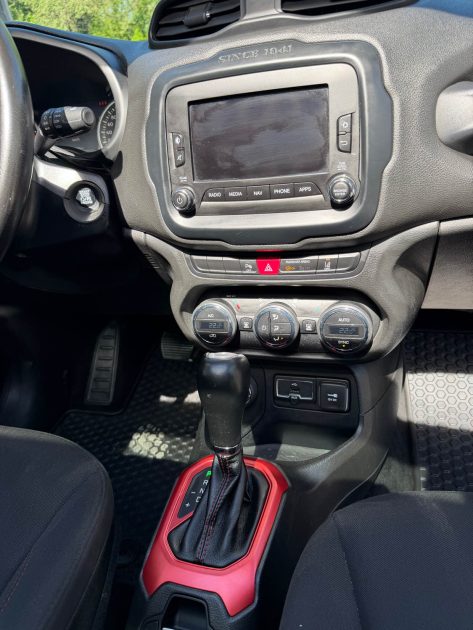 💎🏔️ Jeep Renegade – Trailhawk / 4X4 170ch / Full Aventure