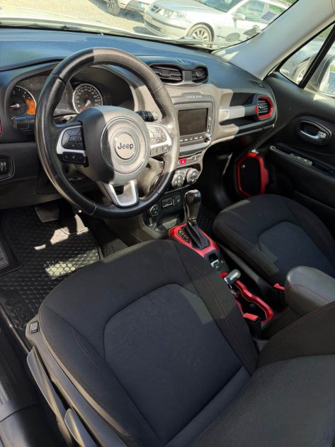💎🏔️ Jeep Renegade – Trailhawk / 4X4 170ch / Full Aventure
