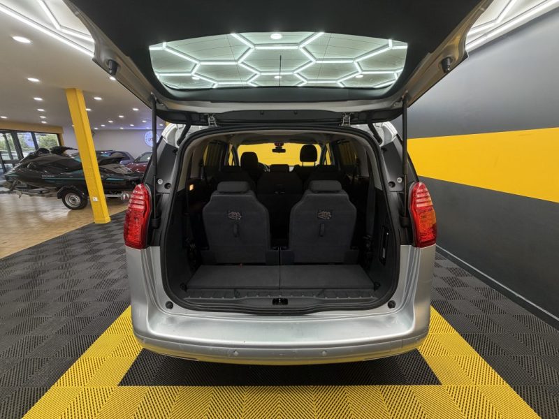 PEUGEOT 5008 1.6 THP 156 CH