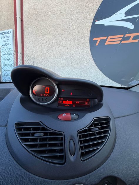 RENAULT TWINGO II 1.5 DCI 85CH GT - Bluetooth - Clim 