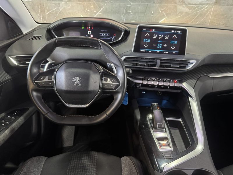 PEUGEOT 3008 II ALLURE 2017