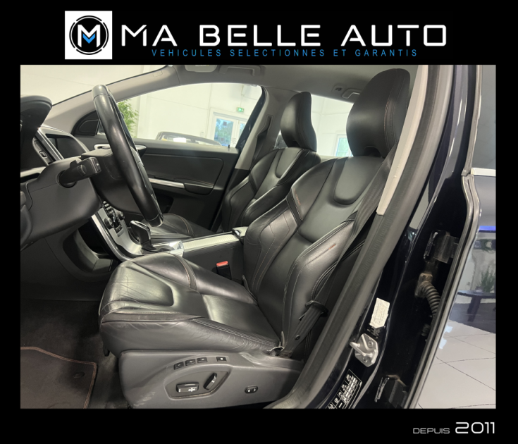 VOLVO XC60 D3 150 OCEAN RACE GEARTRONIC 8 / carnet complet / GPS CUIR ATTELAGE / 255 euros mensuel