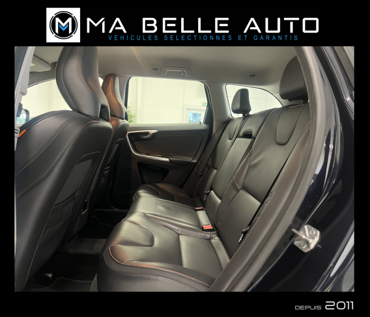 VOLVO XC60 D3 150 OCEAN RACE GEARTRONIC 8 / carnet complet / GPS CUIR ATTELAGE / 255 euros mensuel