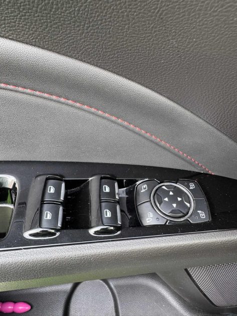 FORD MONDEO SW HYBRID 187 TITANIUM PH2  STLINE SUIVI FORD 