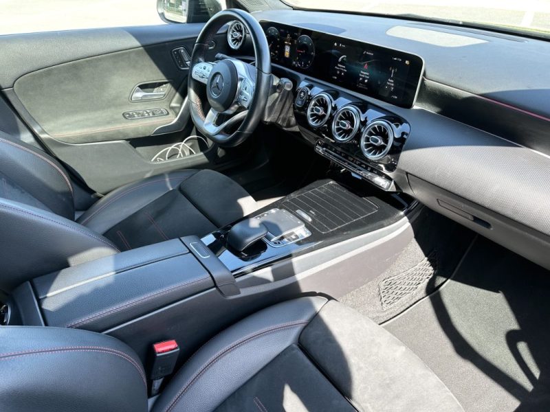 MERCEDES CLASSE A A180 d AMG LINE 7G-DCT 2019 ENTRETIEN GARANTIE 12 MOIS