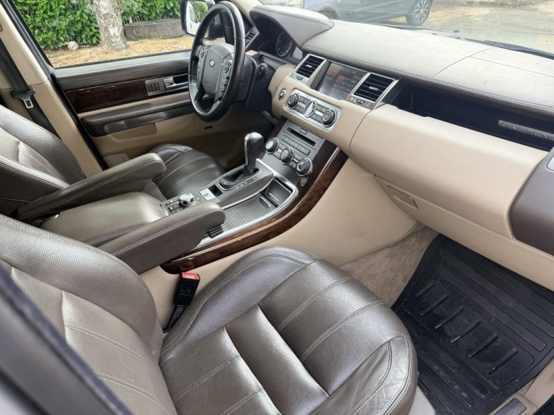 LAND ROVER RANGE ROVER SPORT HSE 3.0 TDV6 245ch 