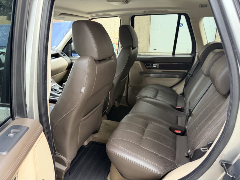 LAND ROVER RANGE ROVER SPORT HSE 3.0 TDV6 245ch 