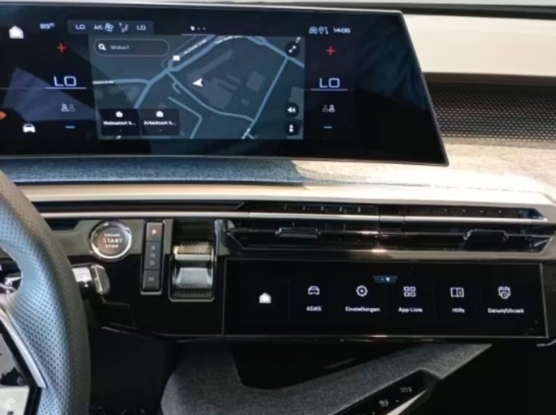 PEUGEOT 5008 GT 2025