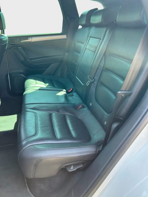 VOLKSWAGEN TOUAREG R-LINE 3.0 TDI V6 4MOTION