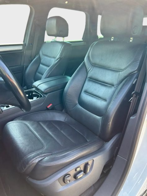 VOLKSWAGEN TOUAREG R-LINE 3.0 TDI V6 4MOTION