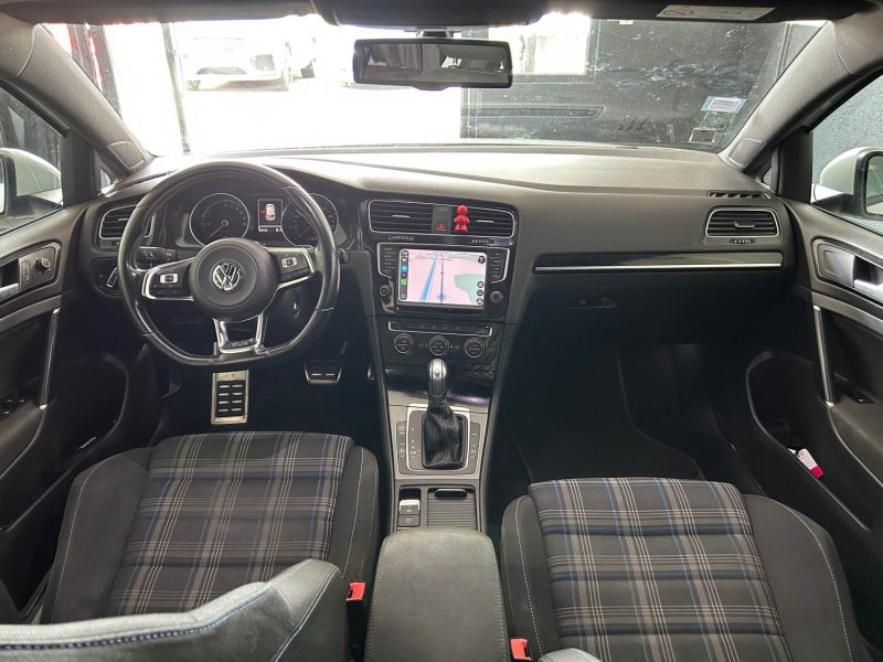 VOLKSWAGEN GOLF 7 GTE 1.4 TSI 204 DSG6