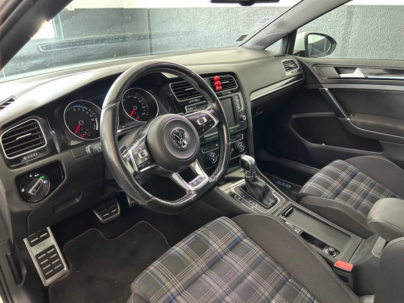 VOLKSWAGEN GOLF 7 GTE 1.4 TSI 204 DSG6