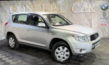 TOYOTA RAV4 2.0 2008 - BVA - Camera recuk - Distrib ok - Parfait Etat - Suivit TOYOTA
