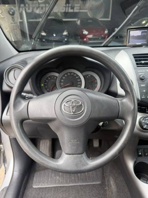 TOYOTA RAV4 2.0 2008 - BVA - Camera recuk - Distrib ok - Parfait Etat - Suivit TOYOTA