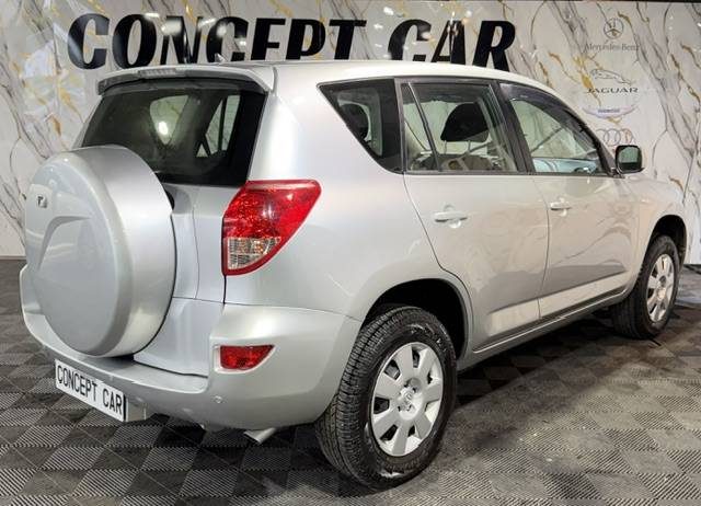 TOYOTA RAV4 2.0 2008 - BVA - Camera recuk - Distrib ok - Parfait Etat - Suivit TOYOTA