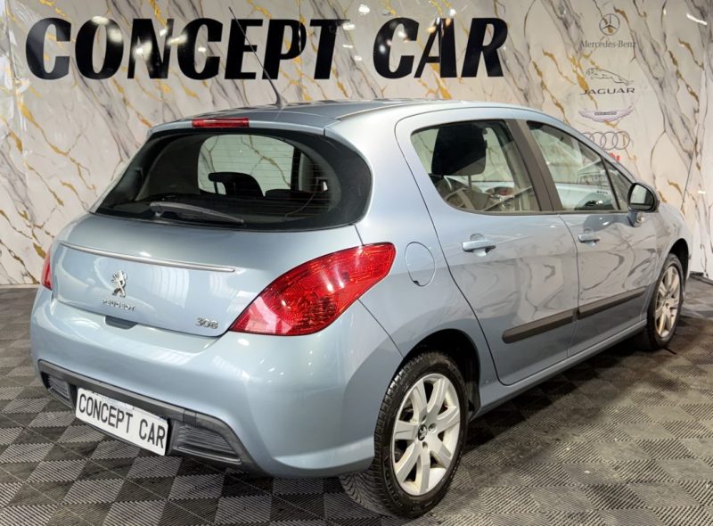 PEUGEOT 308 1.4 VTI ACCESS 2011 - 66 100Kms - Distrib ok - Premier Main  - Suivit PEUGEOT