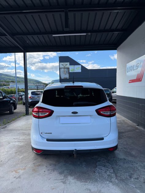 Ford C-MAX 1.5 TDCI 120ch TITANIUM - SUIVI ET ENTRETENU