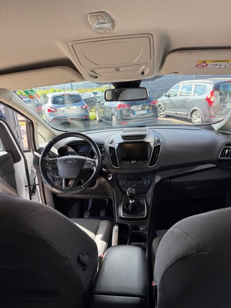 Ford C-MAX 1.5 TDCI 120ch TITANIUM - SUIVI ET ENTRETENU