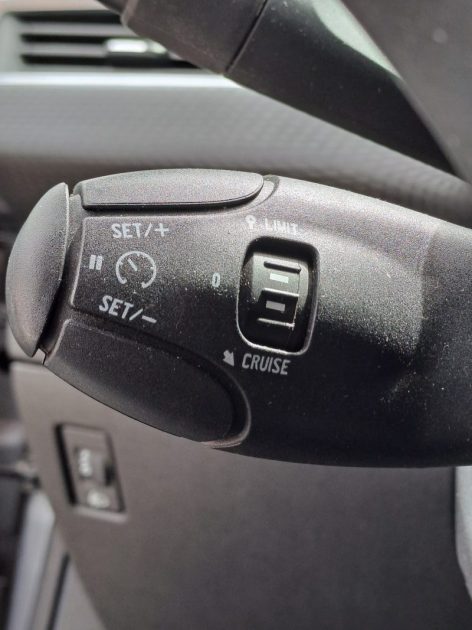 PEUGEOT 2008 1.2 PURE TECH 110 ALLURE EAT 2017