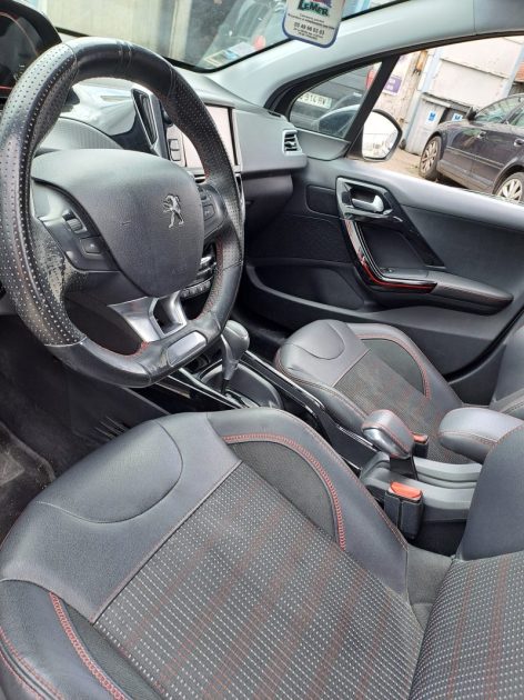 PEUGEOT 2008 1.2 PURE TECH 110 ALLURE EAT 2017