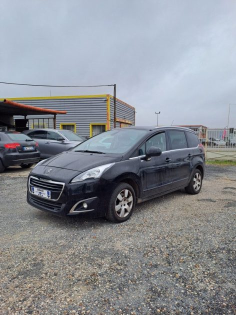 PEUGEOT 5008 1.6 BLUE HDI 120 STYLE 2015