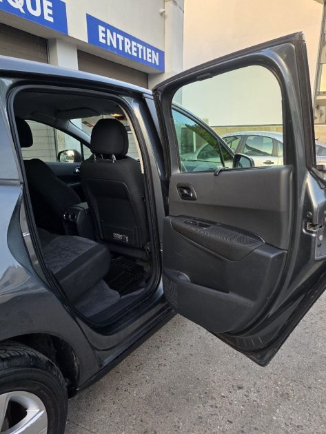 PEUGEOT 3008 1.6 HDI 16V 110 BUSINESS PACK BMP6 