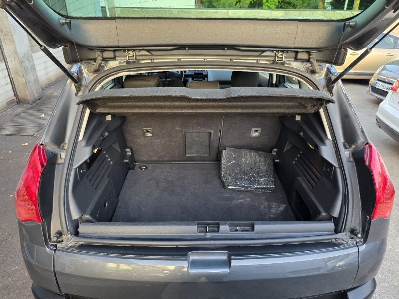 PEUGEOT 3008 1.6 HDI 16V 110 BUSINESS PACK BMP6 
