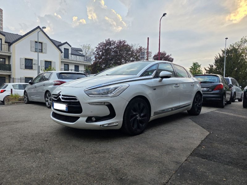 CITROEN DS5 HYBRID4 2.0 HDI SO CHIC ETG6