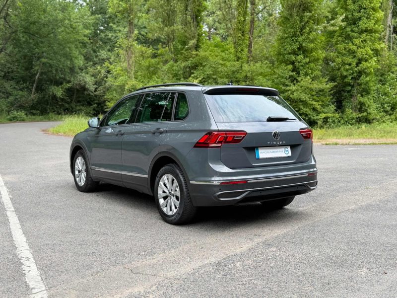 VOLKSWAGEN TIGUAN  2.0 TDI 150 LIFE DSG 11/2022