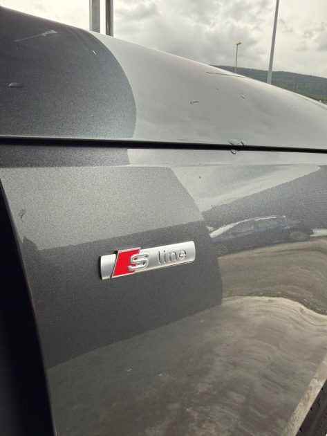 AUDI A4 AVANT 2.0 TDI 190ch S LINE Quattro S Tronic - Suivi ET Entretenu