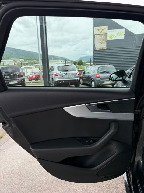AUDI A4 AVANT 2.0 TDI 190ch S LINE Quattro S Tronic - Suivi ET Entretenu