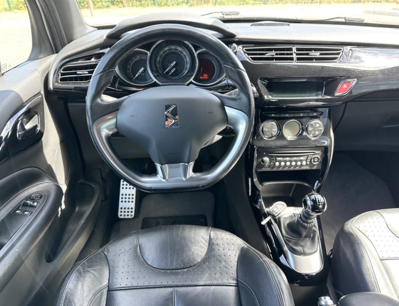 CITROEN DS3 1.6 THP 150 SPORT CHIC 2010 REVISEE & GARANTIE