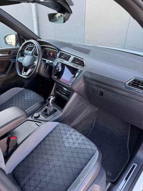 VOLKSWAGEN Tiguan - 2.0 TDI - 150CH - R-Line - 4 Motion - DSG7 - GARANTIE 3 MOIS 