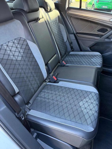 VOLKSWAGEN Tiguan - 2.0 TDI - 150CH - R-Line - 4 Motion - DSG7 - GARANTIE 3 MOIS 