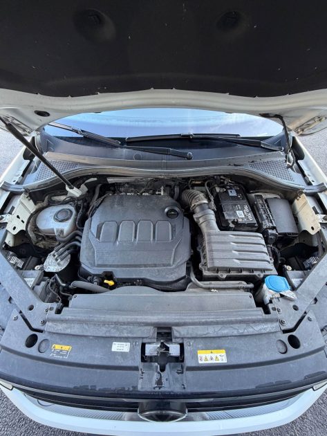 VOLKSWAGEN Tiguan - 2.0 TDI - 150CH - R-Line - 4 Motion - DSG7 - GARANTIE 3 MOIS 