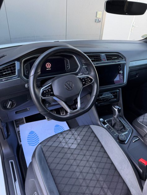 VOLKSWAGEN Tiguan - 2.0 TDI - 150CH - R-Line - 4 Motion - DSG7 - GARANTIE 3 MOIS 
