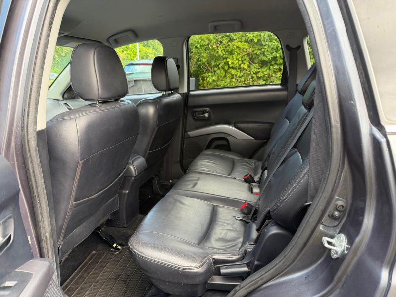 Peugeot 4007 2.2 HDi 156ch Féline DCS6 7 Places | Sièges chauffants | GPS