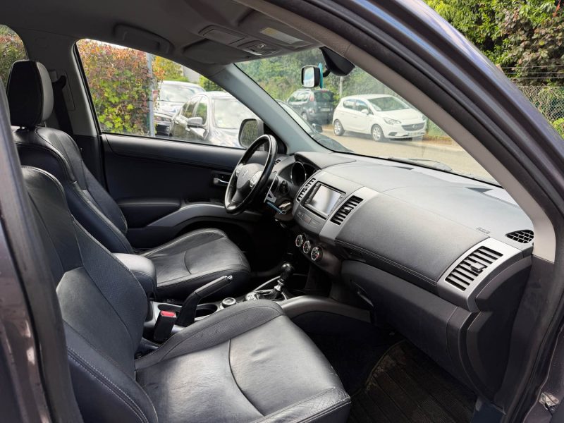 Peugeot 4007 2.2 HDi 156ch Féline DCS6 7 Places | Sièges chauffants | GPS