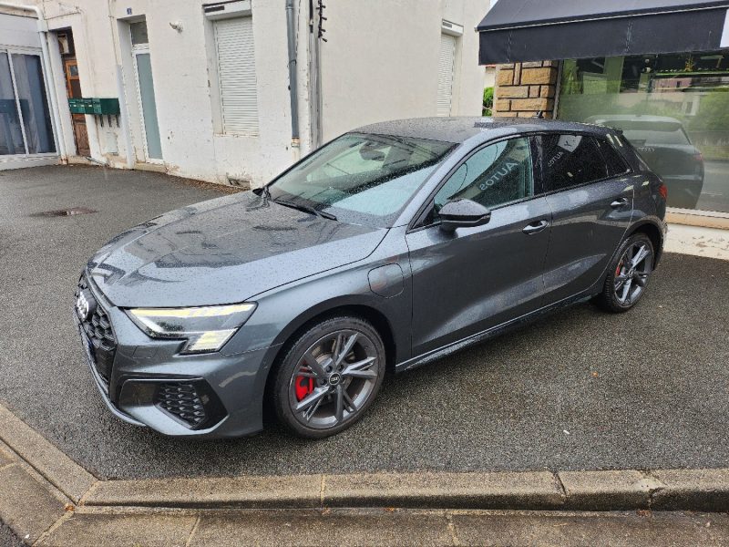 AUDI A3 45 TFSI-E 245 COMPETITION S TRONIC